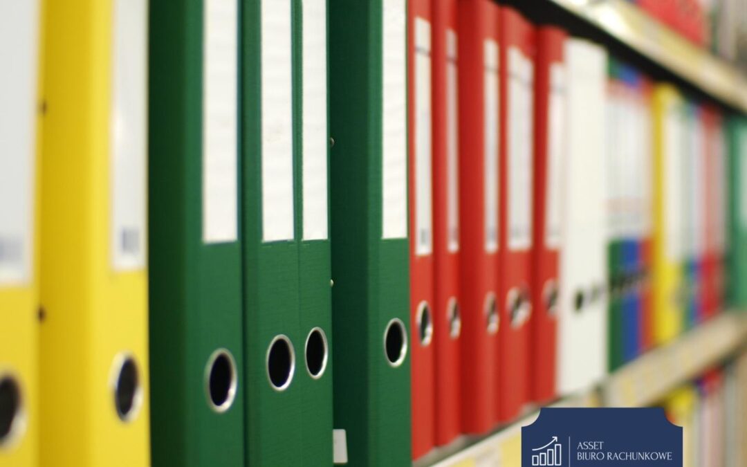 Przechowywanie dokumentów księgowych – ile lat trzeba je trzymać i w jakiej formie?